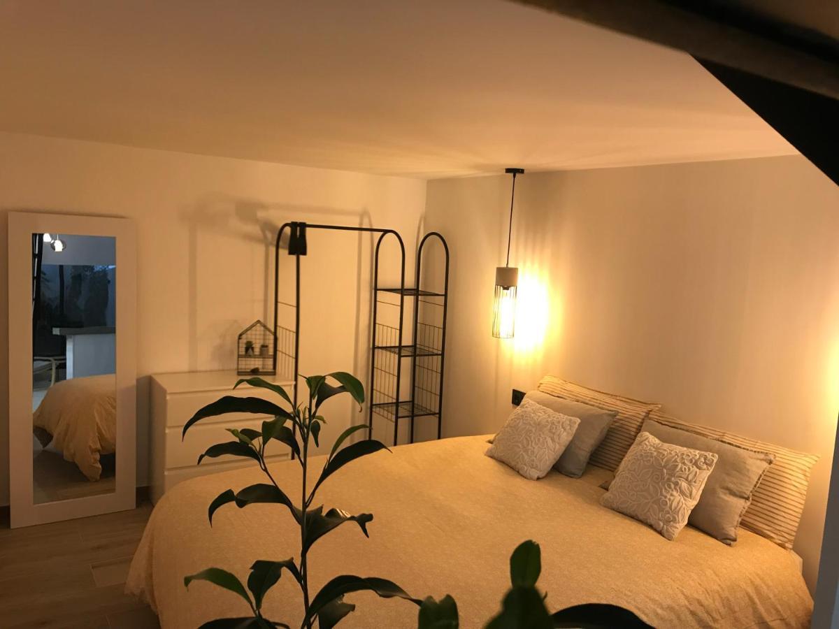 شقة Precioso Loft A 150 Metros De La Playa سانتا بولا المظهر الخارجي الصورة